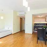 King Apartments